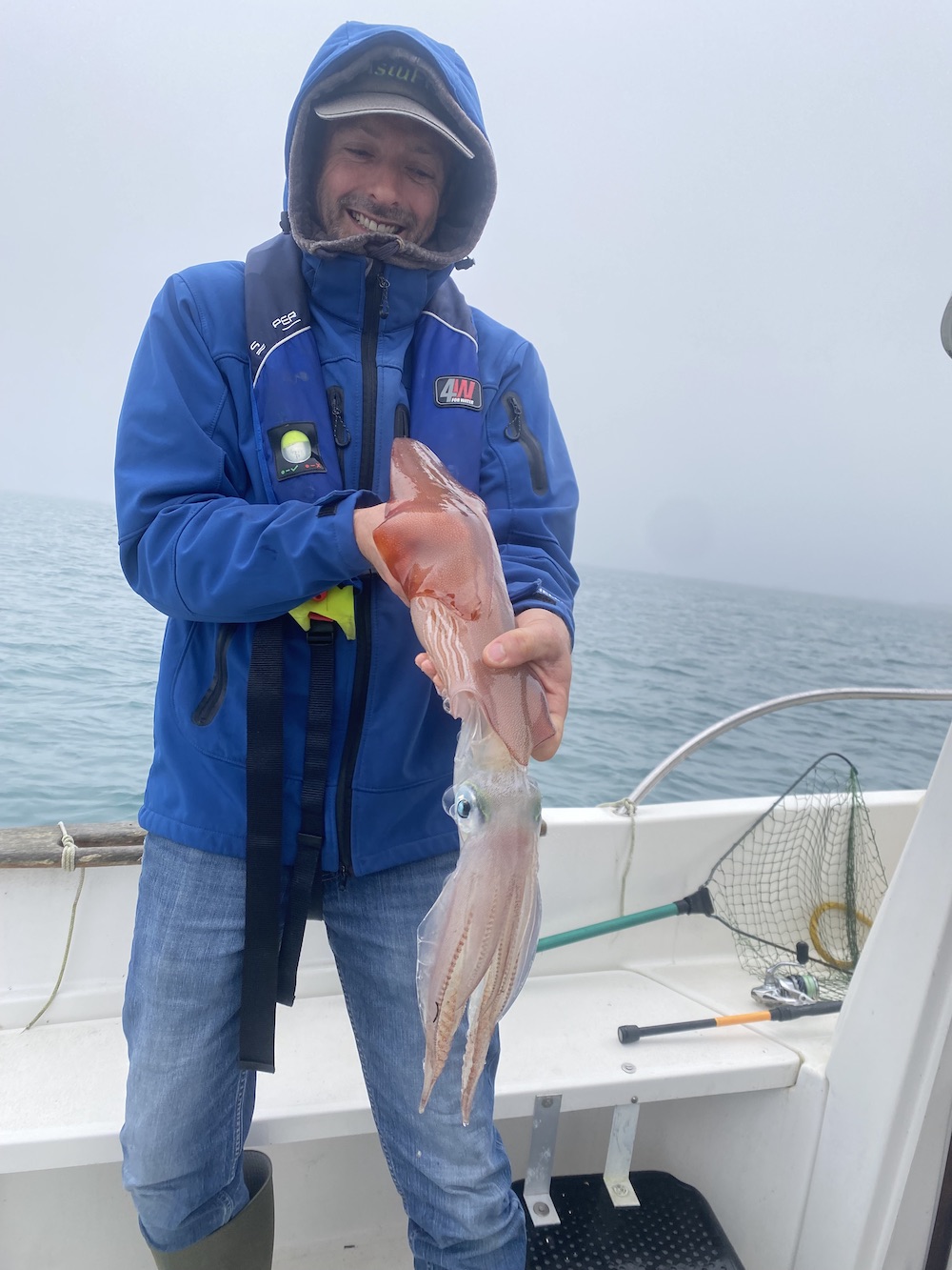 Accompagnement pêche en mer sur votre bateau à la demi journée en baie de Morlaix